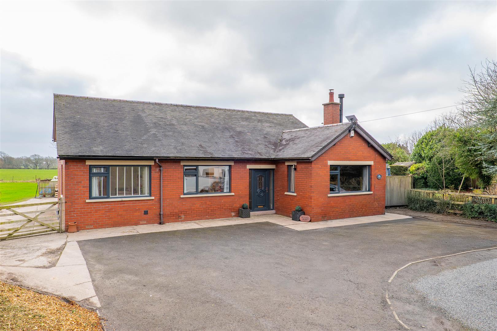 4 bed property in Holker Lane, Leyland